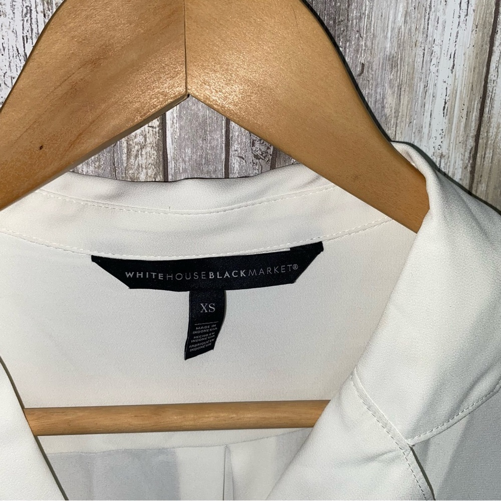 White House Black Market Off White High Low Hidden Button Down Utility Blouse - Picture 7 of 7